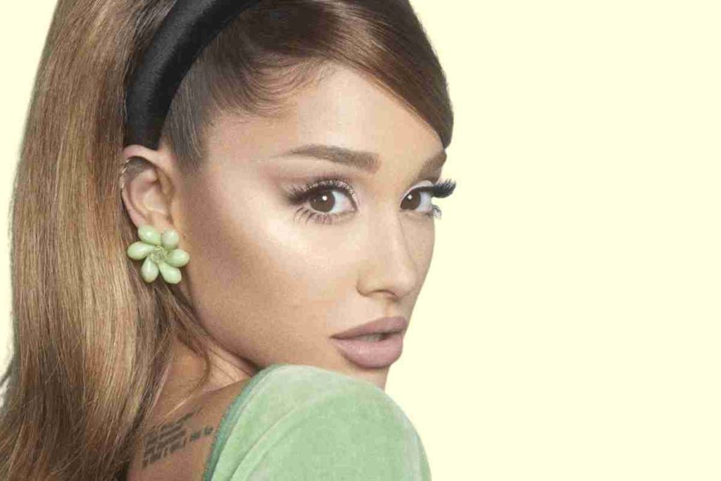 Ariana Grande Alleged Stalker Brandished Knife, Threatened to Kill Her