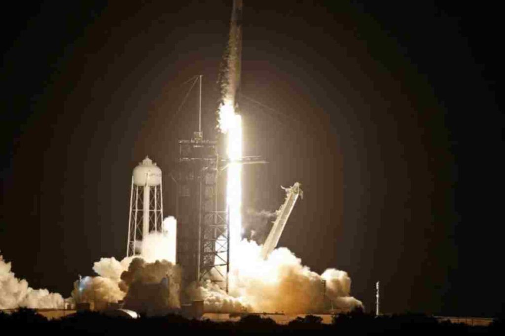 First All-Civilian Crew Launched Into Orbit Aboard Space X Rocket Ship