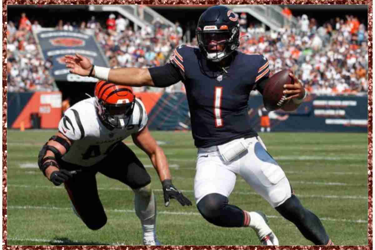 Justin Fields Takes Over as Bears' Starting Quarterback Vs. Browns With Andy Dalton Out