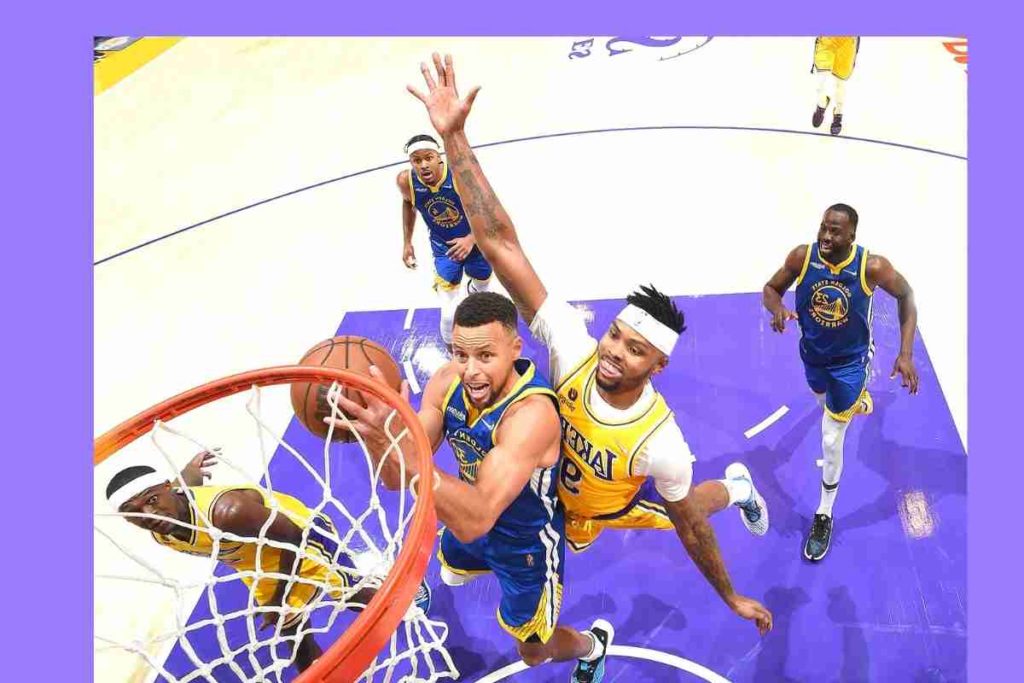 New-look Lakers fall to Warriors in The Season Opener