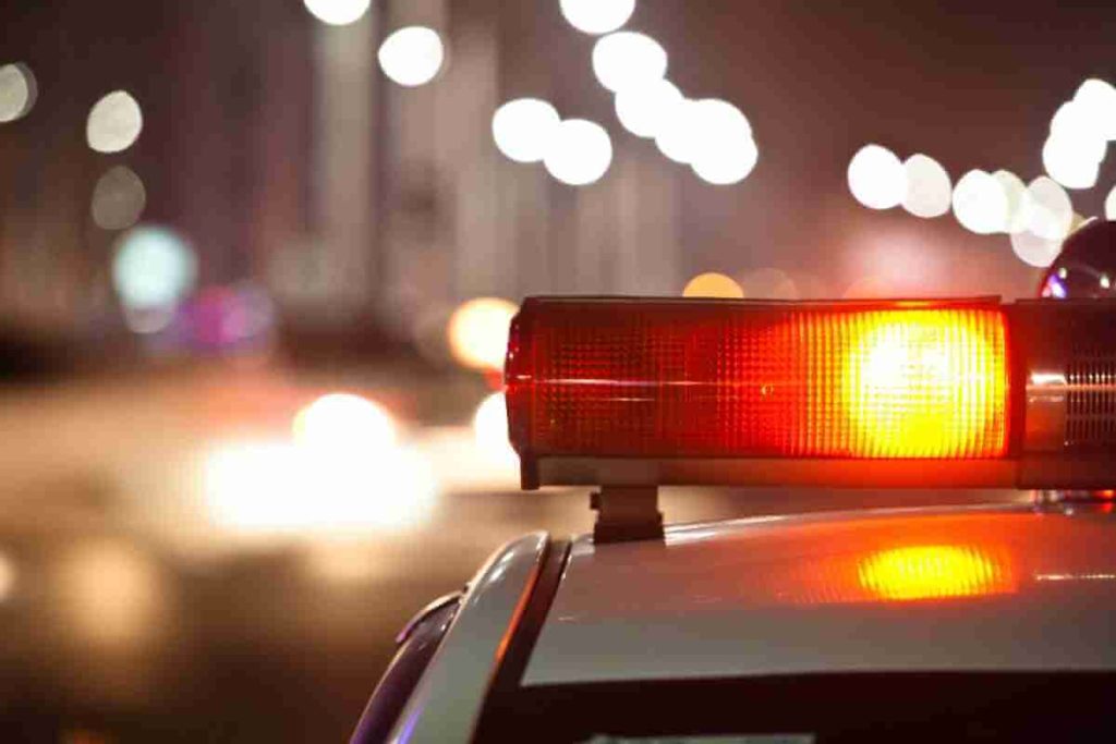 Police 1 Dead in Kansas Vehicle, Pedestrian Accident (1) (1)